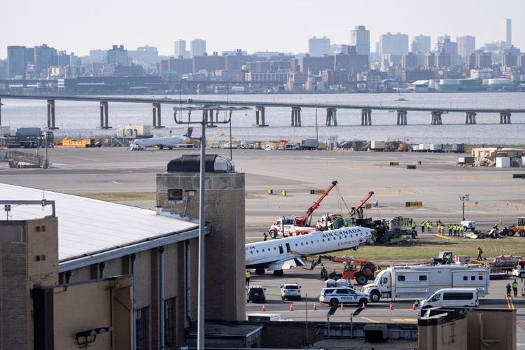 NY LaGuardia Crash