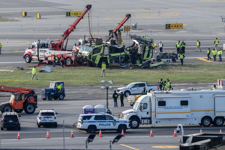 NY LaGuardia Crash
