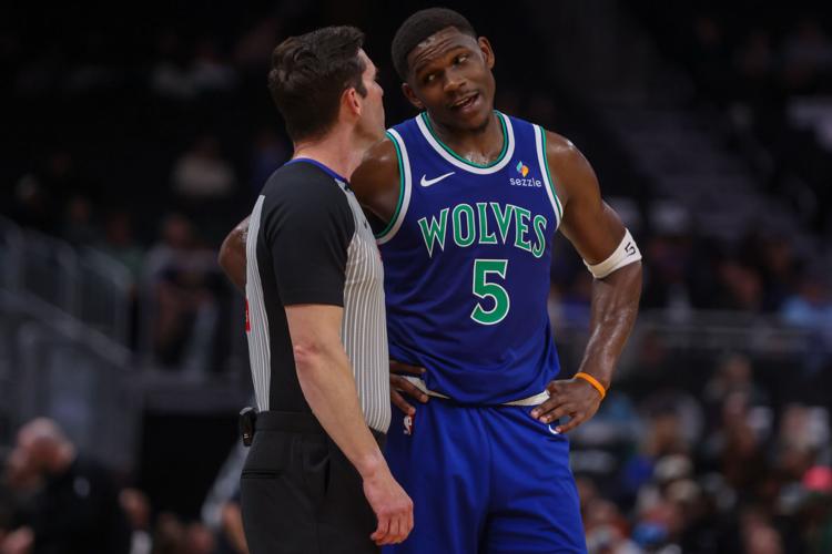 Timberwolves Bucks Basketball