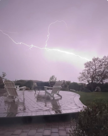 Lightning 1 Jinna Davis.png