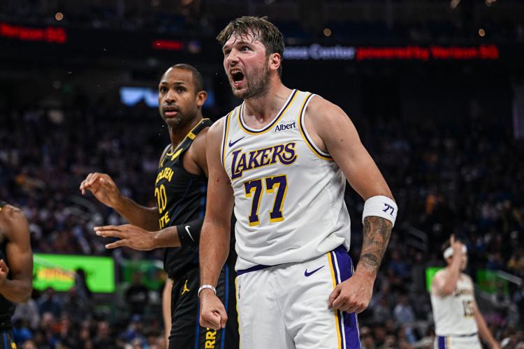 Lakers Warriors Basketball