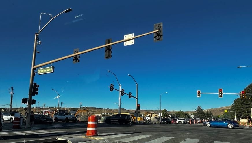 Sparks, Baring intersection