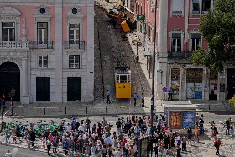 Portugal Streetcar Crash