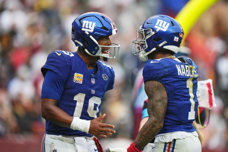 Giants Commanders Football