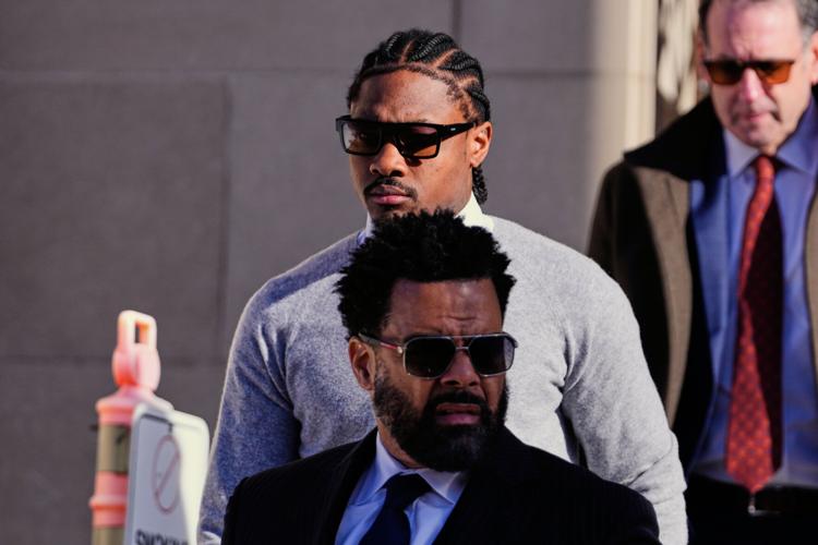 Patriots Diggs Strangulation Football