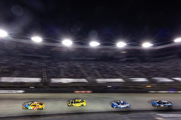 NASCAR Bristol Auto Racing