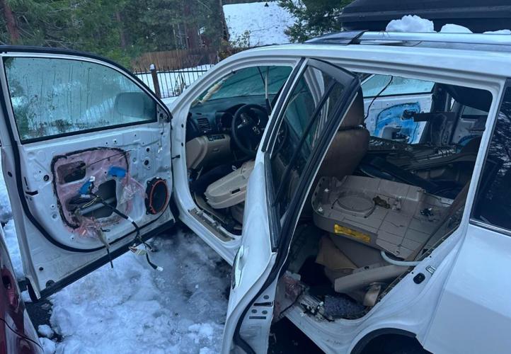 Bear destroys Toyota