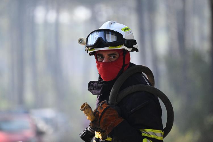 APTOPIX France Wildfires