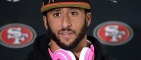 49ers' Colin Kaepernick Fined $10,000 for Headphones
