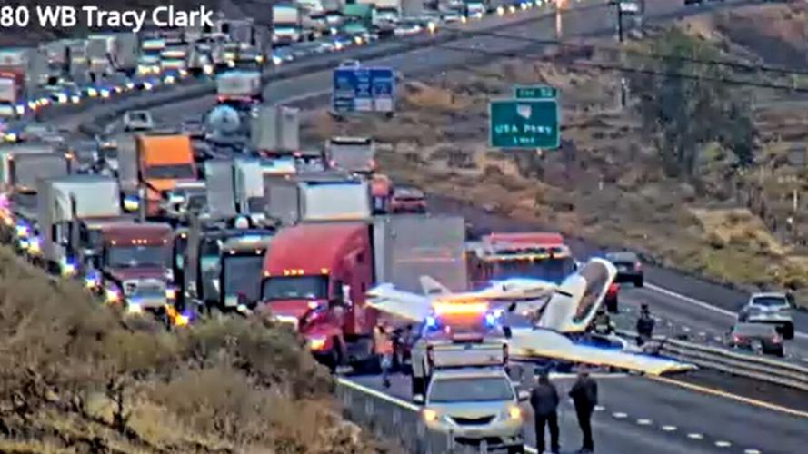 Plane on I-80 Westbound .jpg