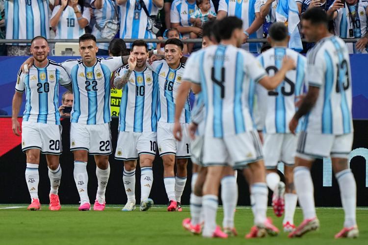 Algeria Argentina WCup Soccer