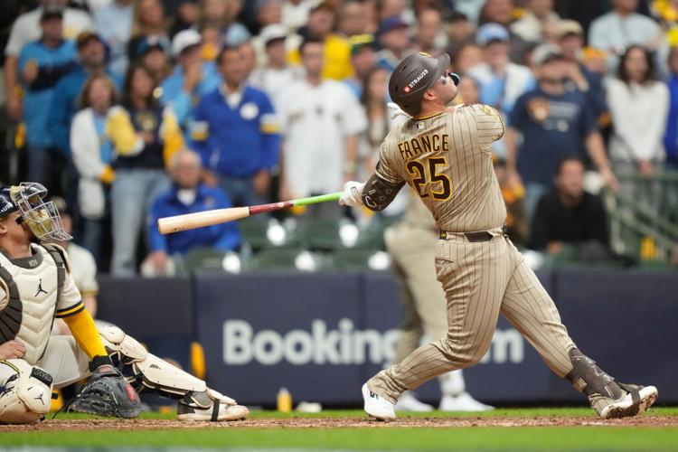 Padres Brewers Baseball