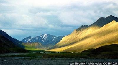 U.S. Approves Oil, Gas Leasing Plan for Alaska Wildlife Refuge
