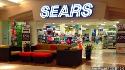 Sears Reaches Last Minute Deal to Stay in Business - For Now