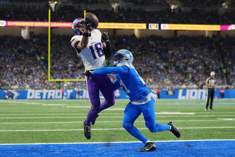 Top 5 Wide Receivers Football