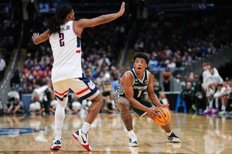 All-America Team Basketball