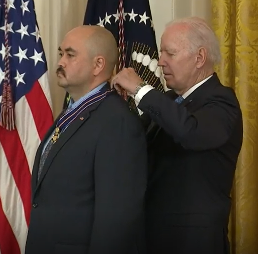 CHP Officer receives Public Safety Officer Medal of Valor