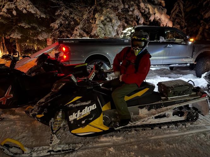 sawtoothsnowmobilerescue3.jpg