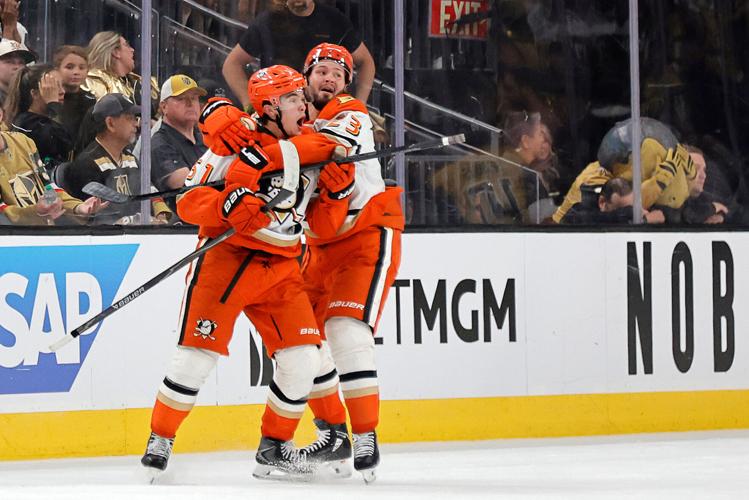 Ducks Golden Knights Hockey