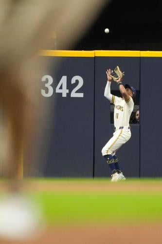 Padres Brewers Baseball