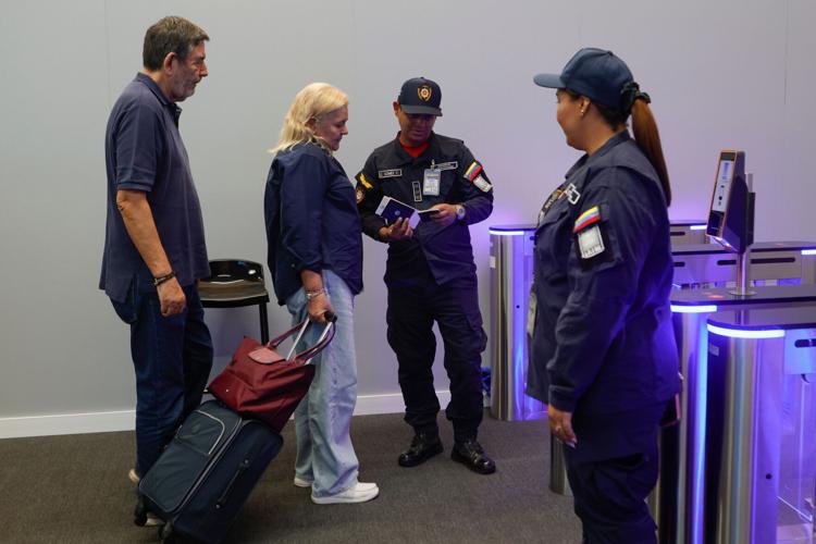 Venezuela Airport Reopens