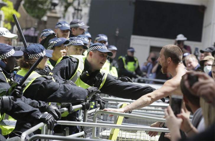 Far-Right Activists Gather in London Despite Police Warning