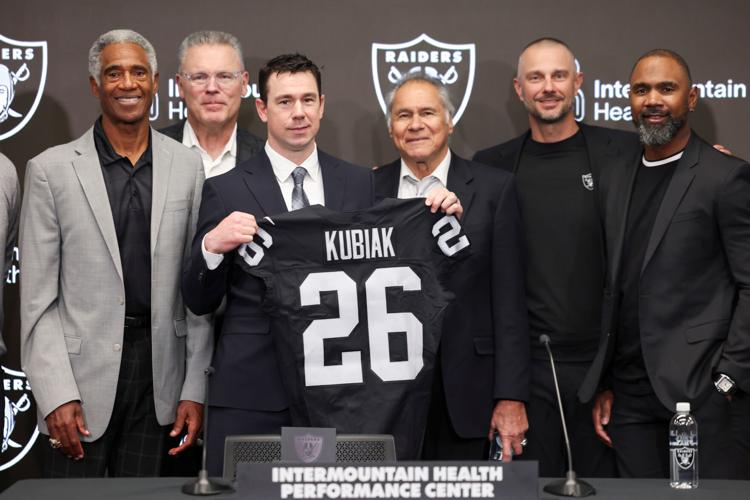 Raiders Kubiak Football