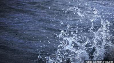 Toddler Among 12 Rescued on Lake Mead After Boat Capsized