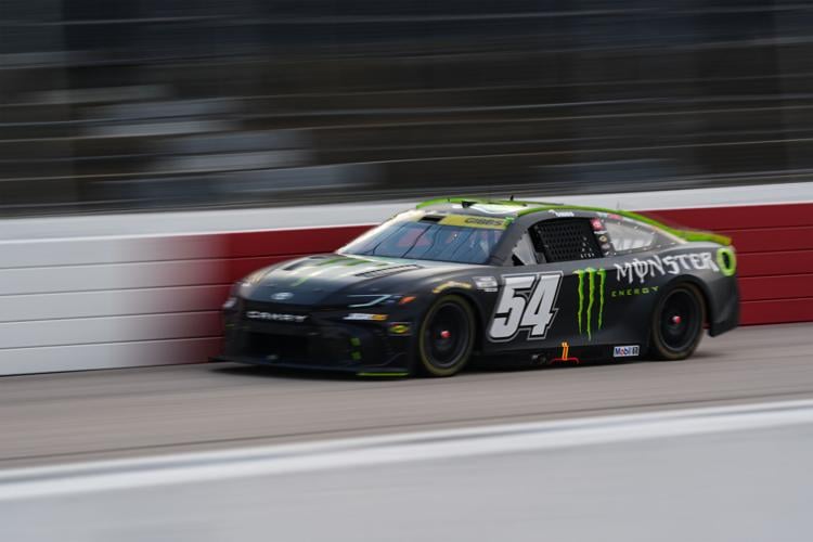 NASCAR Darlington Auto Racing