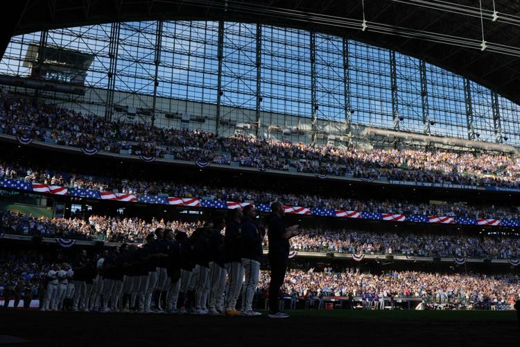 NLCS Dodgers Brewers Baseball