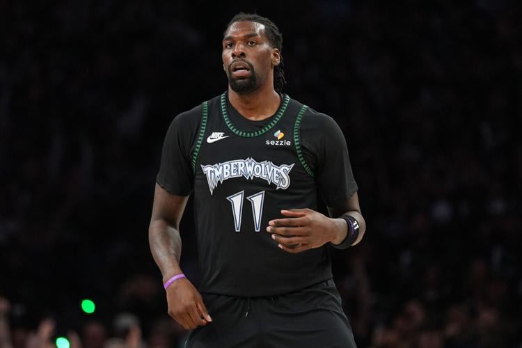 Timberwolves Hornets Trade Basketball