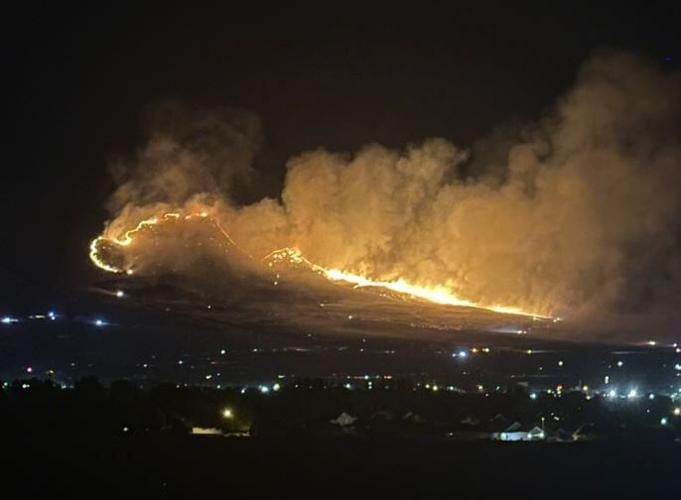 Nighttime near Winnemucca Mountain fire