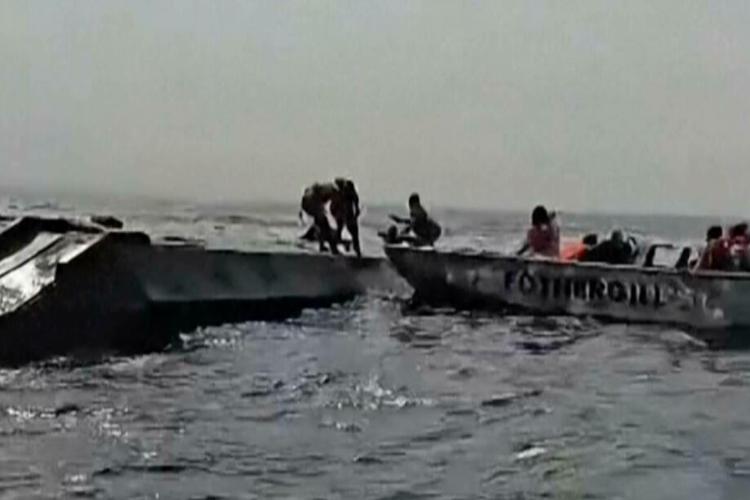 Zimbabwe Ferry Capsizes