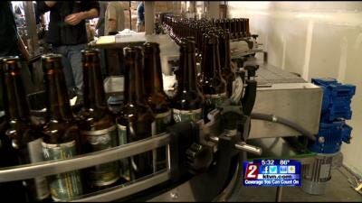 Local Bar and Restaurant Owners Discuss Margin Tax