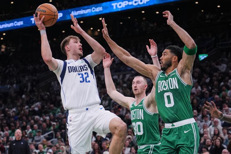 Mavericks Celtics Basketball