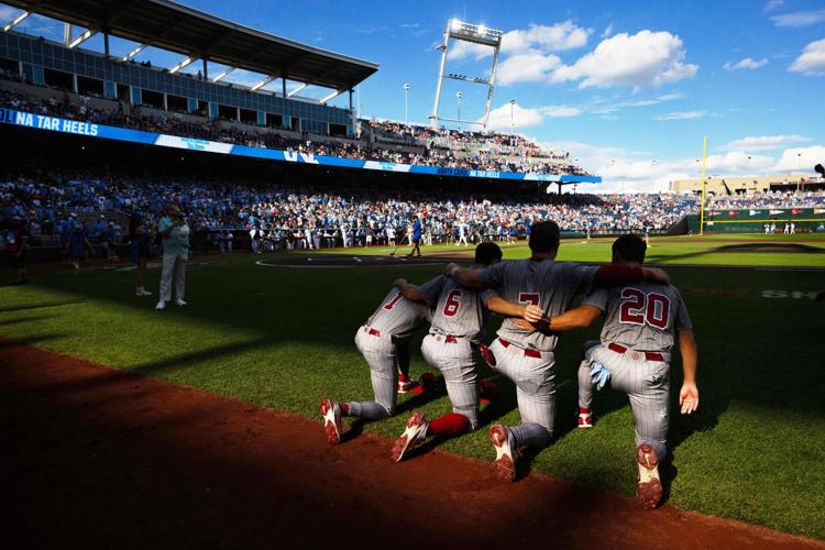 CWS Finals Baseball