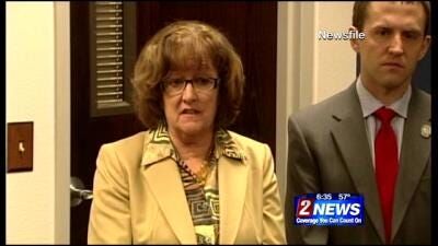 Sen. Smith Worried, Not in Pain in Advance of Brain Surgery