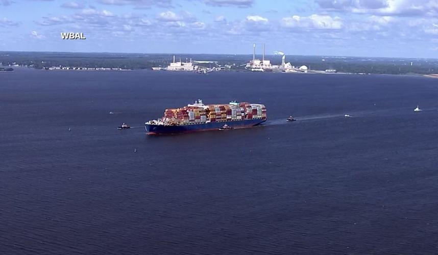 Dali container ship