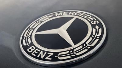 Mercedes-Benz logo