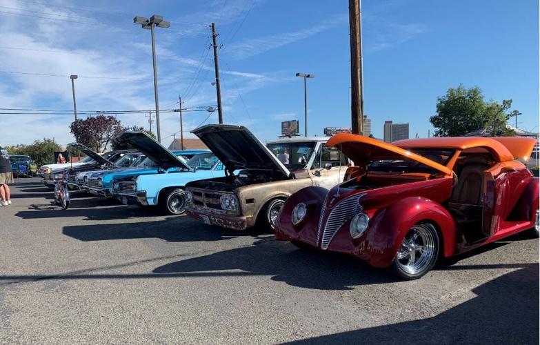 Car Show Benefits Autism Awareness