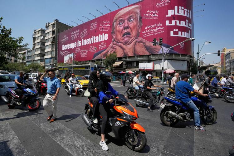 Photos of daily life in Tehran as Iran braces for new US sanctions