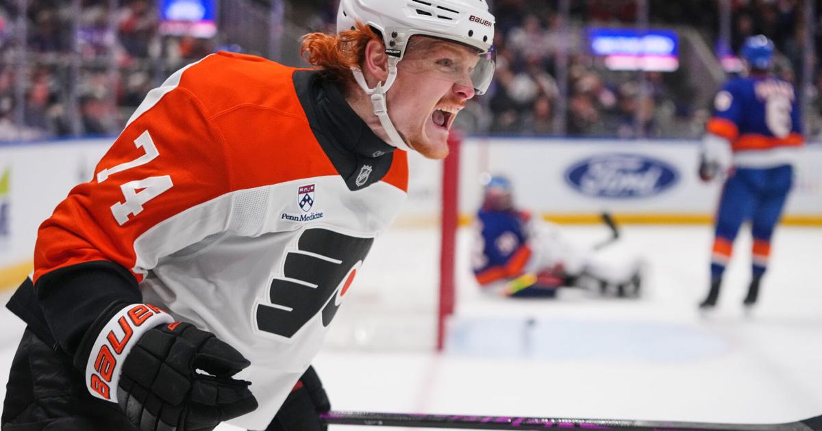 NHL's East playoff race shaken up as the Flyers rise, Red Wings fall ...