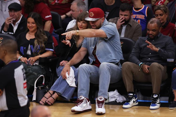 Taylor Swift Travis Kelce What to Know