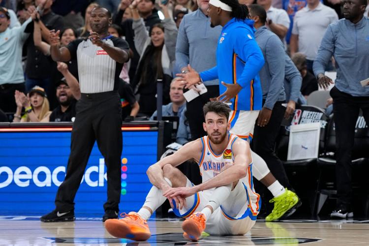 Thunder Spurs Basketball