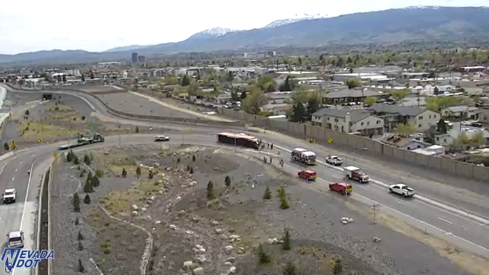 Semi-truck crash closes portion of I-580 off-ramp near 2nd Street in ...