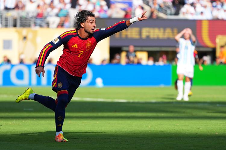 APTOPIX Argentina Spain WCup Soccer