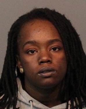 Carleja Royal mugshot.jpg