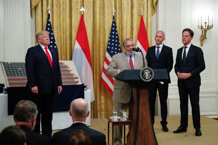 Smithsonian Bunch Retires