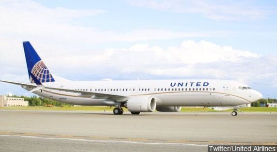 United Will Scrap 8,000 Flights Due to Grounded Boeing Jets