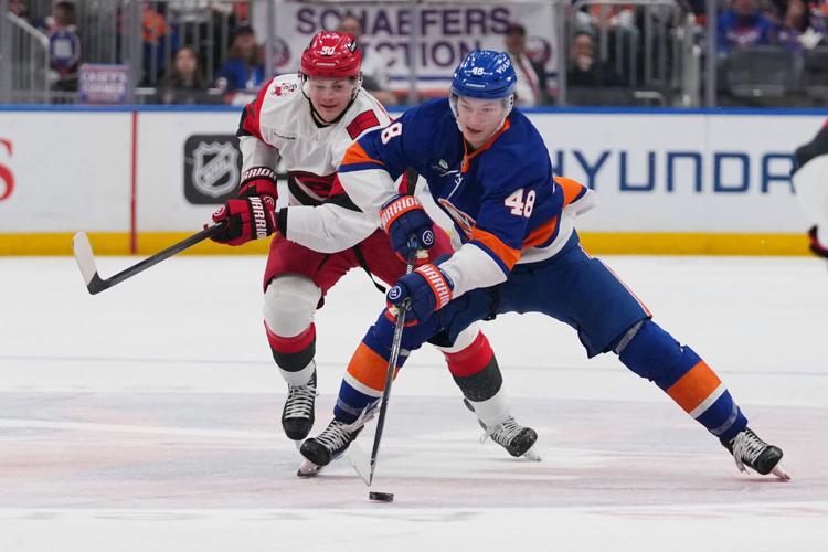Hurricanes Islanders Hockey